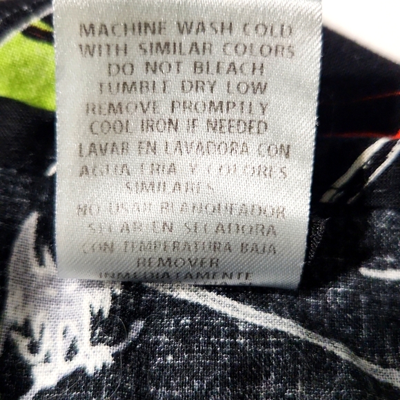 Disney The Nightmare Before Christmas Tim Burton Nurse Scrubs Size XL - Picture 10 of 11